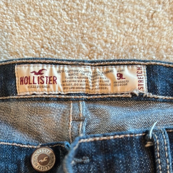 Hollister Junior’s Blue Jeans size 9 Long - Picture 4 of 4